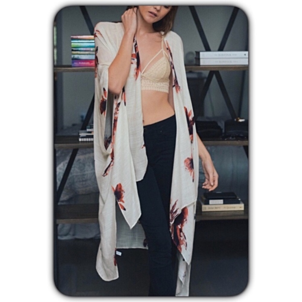 Ivory Floral Chic Kimono Wrap Coverup One Size - Picture 7 of 8